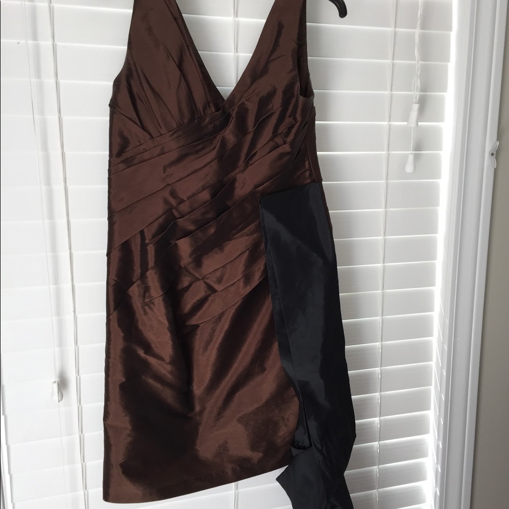 Monique Lhullier V neck brown w/black sash dress - Picture 4 of 9